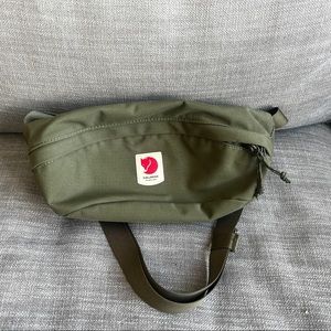 Fjallraven Ulvo Hip Pack - Medium